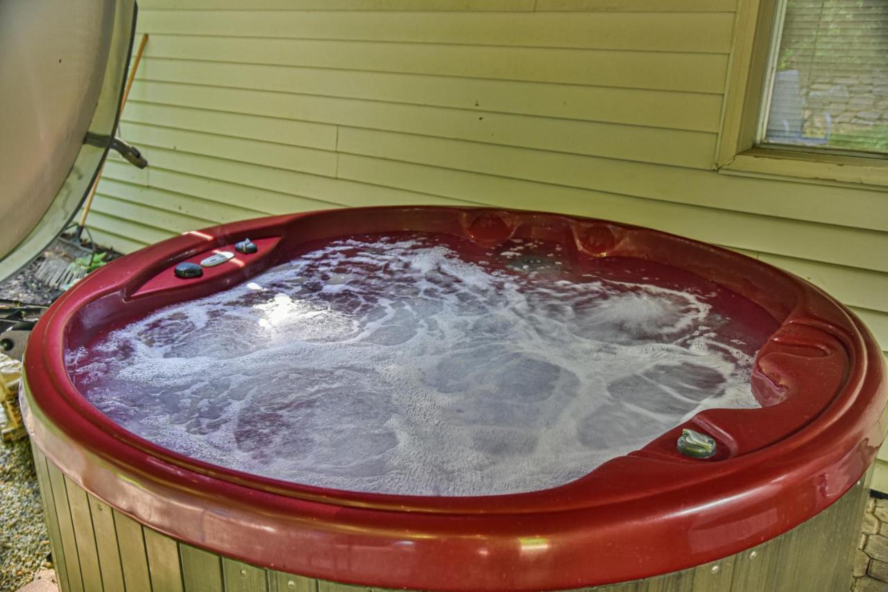 South Asheville Home With Hot Tub Just 11 Miles To Downtown Exteriör bild