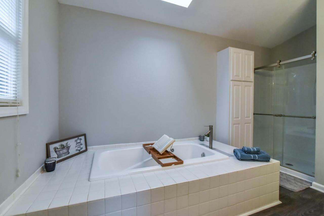 South Asheville Home With Hot Tub Just 11 Miles To Downtown Exteriör bild